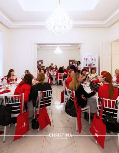 Christina_experience_muse_premier_kozmetikusok